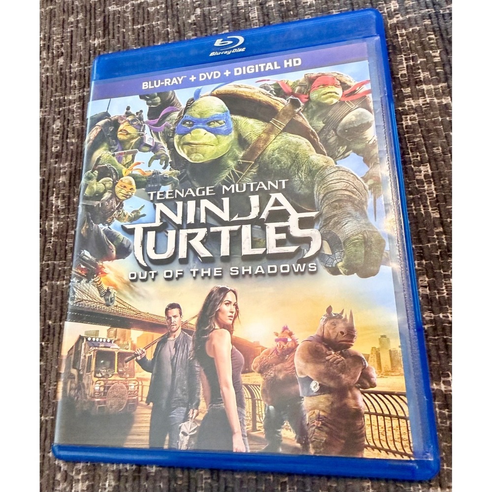 Paramount TMNT Out of the Shadows Blu-ray DVD Blue Excellent 2-Disc Set Movie